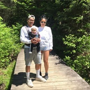 Meet your Posher, Cjr